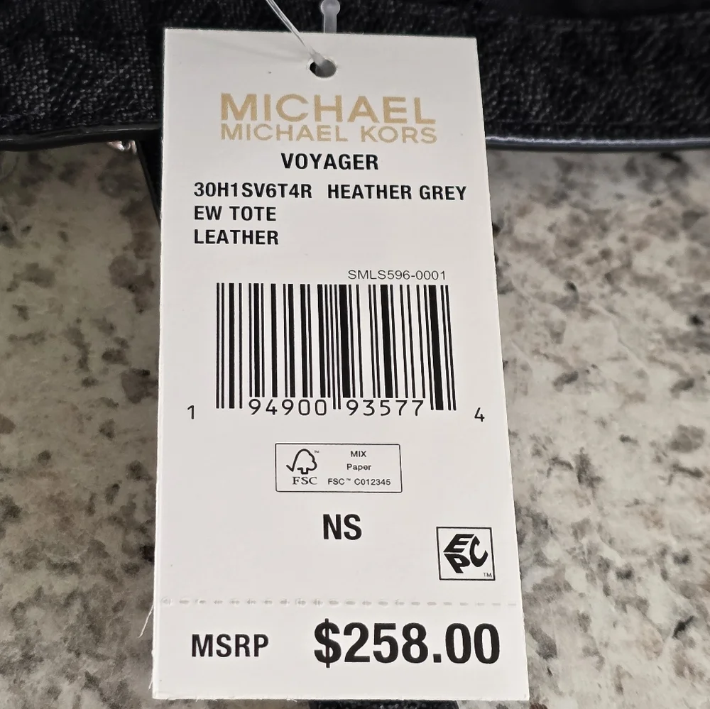 Michael Kors Voyager EW Tote